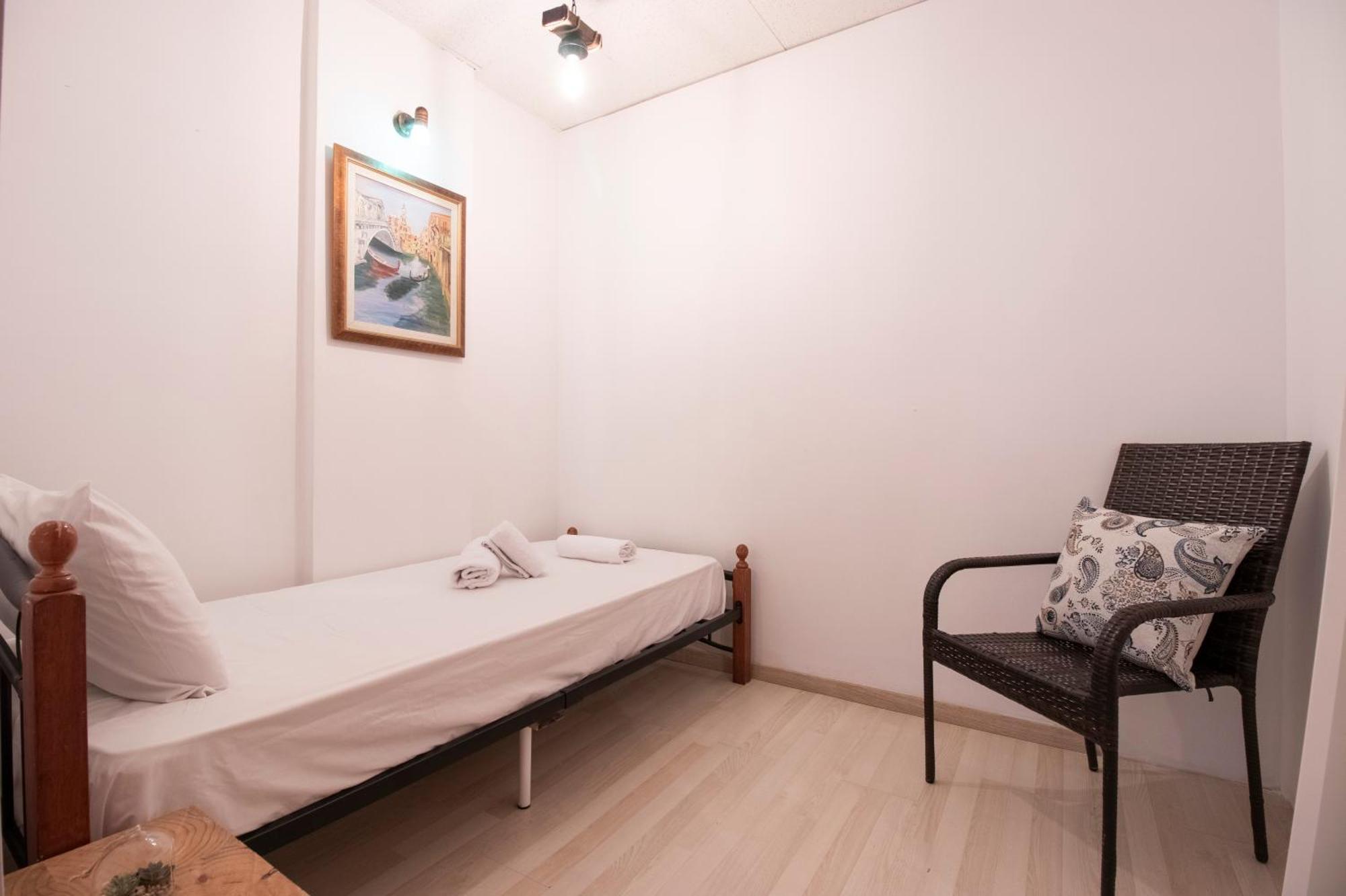 Modern City Apt In The Heart Of Heraklion Dış mekan fotoğraf